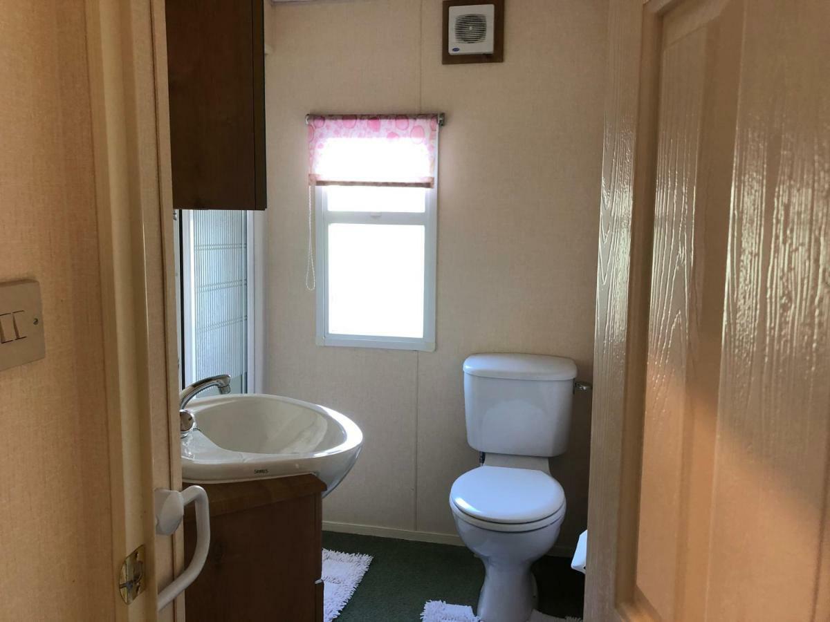 61 Glenfinart Caravan Park Dunoon Exterior foto