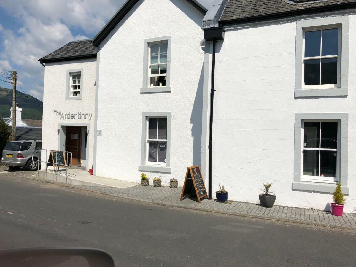 61 Glenfinart Caravan Park Dunoon Exterior foto
